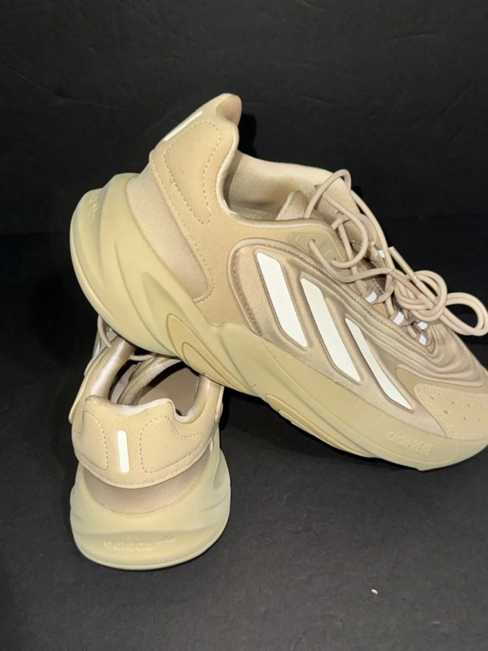 Adidas I Men's I Sneakers I Style Ozelia I Beige I Size 9